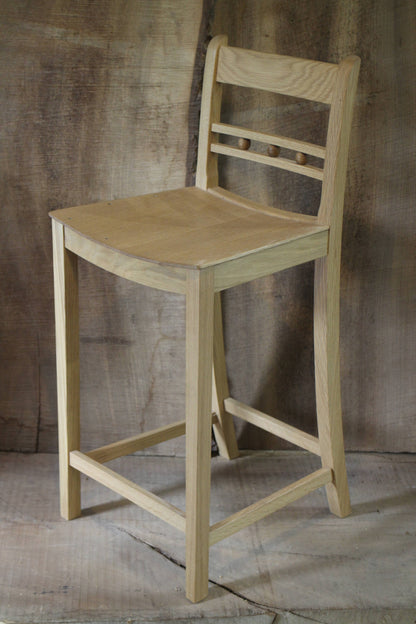 Lark stool